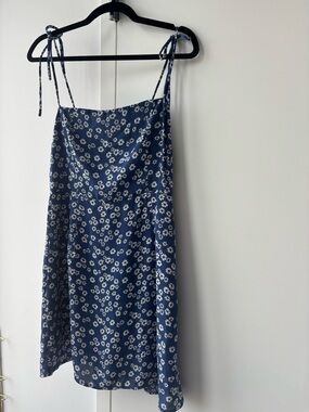 Blue Floral Tie-Shoulder Sundress